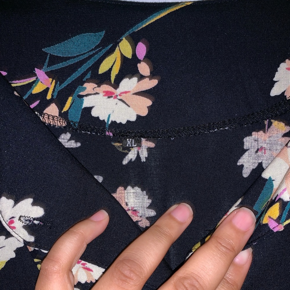 Flowy flower print dress, navy blue - Picture 3 of 4